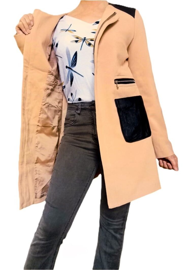 Manteau mi-saison beige et noir