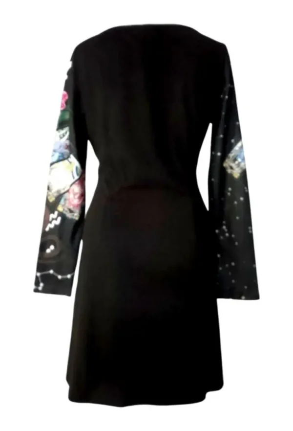 Robe noire imprimée fleurs et perles nacrées – Image 6