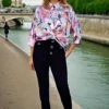 Pantalon boutons dorés fantaisie - modèle face