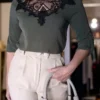 Chemisier Femme vert olive Col Dentelle noir-modèle