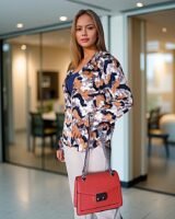 Chemisier classique imprimé orange et marine-modèle profil