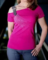 Tee-shirt manches courtes épaule dénudée et strass-fuchsia