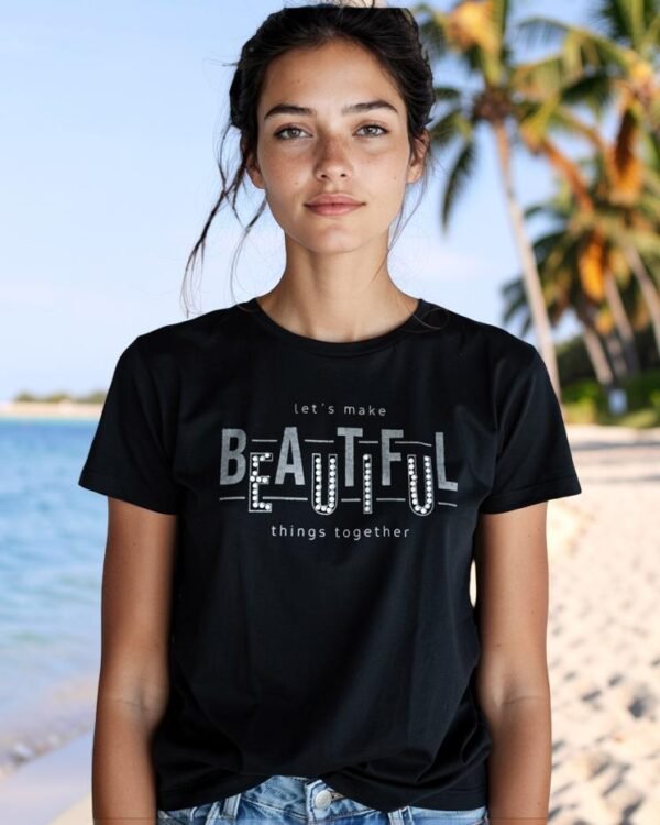 Tee-shirt classique blanc ou noir impression Beautiful et perles